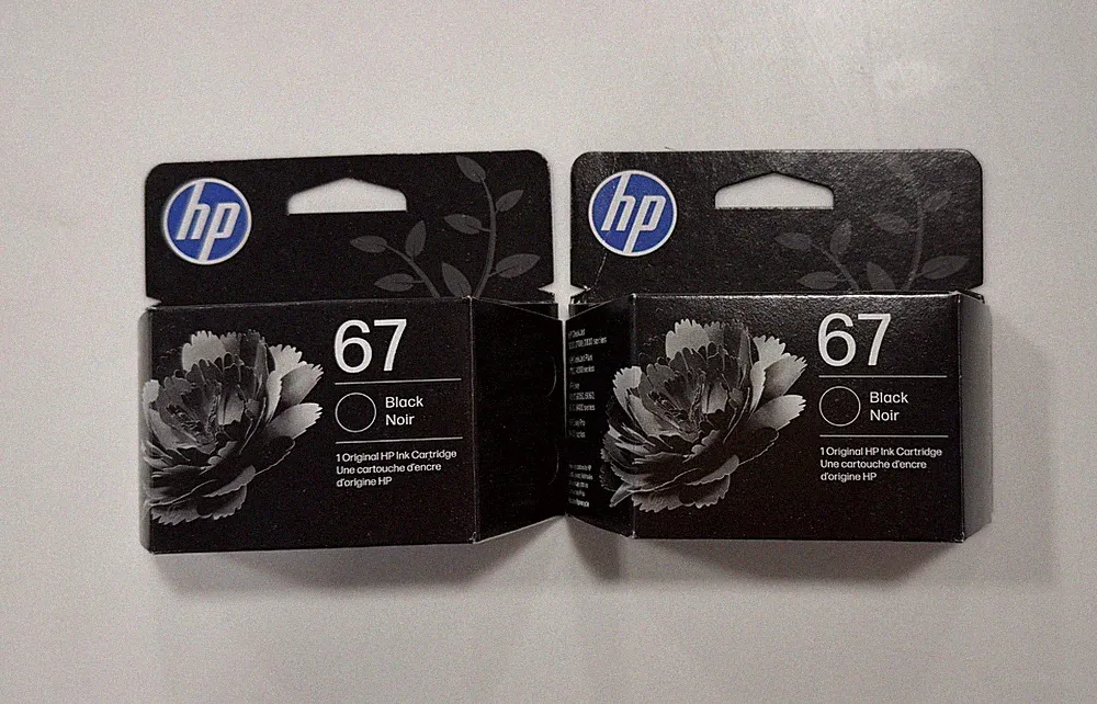 HP 67 Black Original Ink Cartridge--2 Pack EXP 09/2026